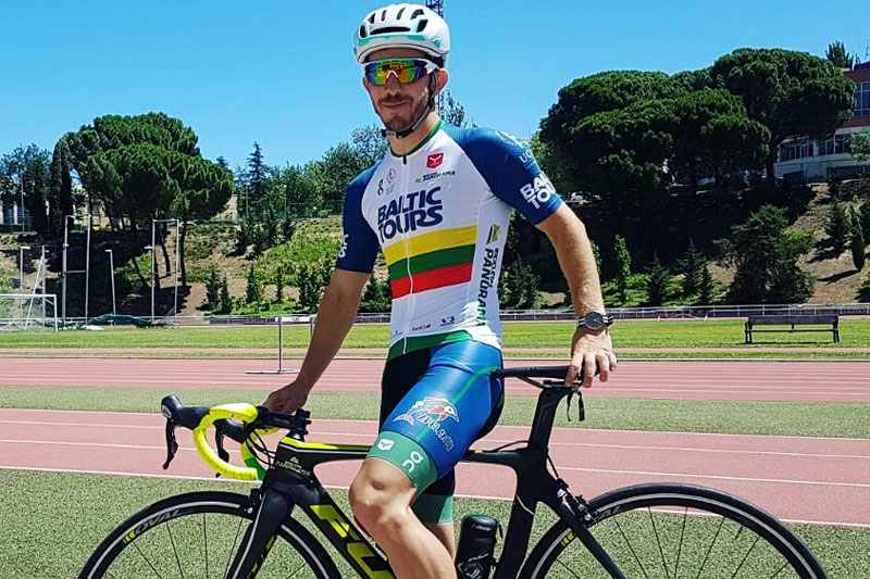 Alberto-Casillas-Garcia-on-bike